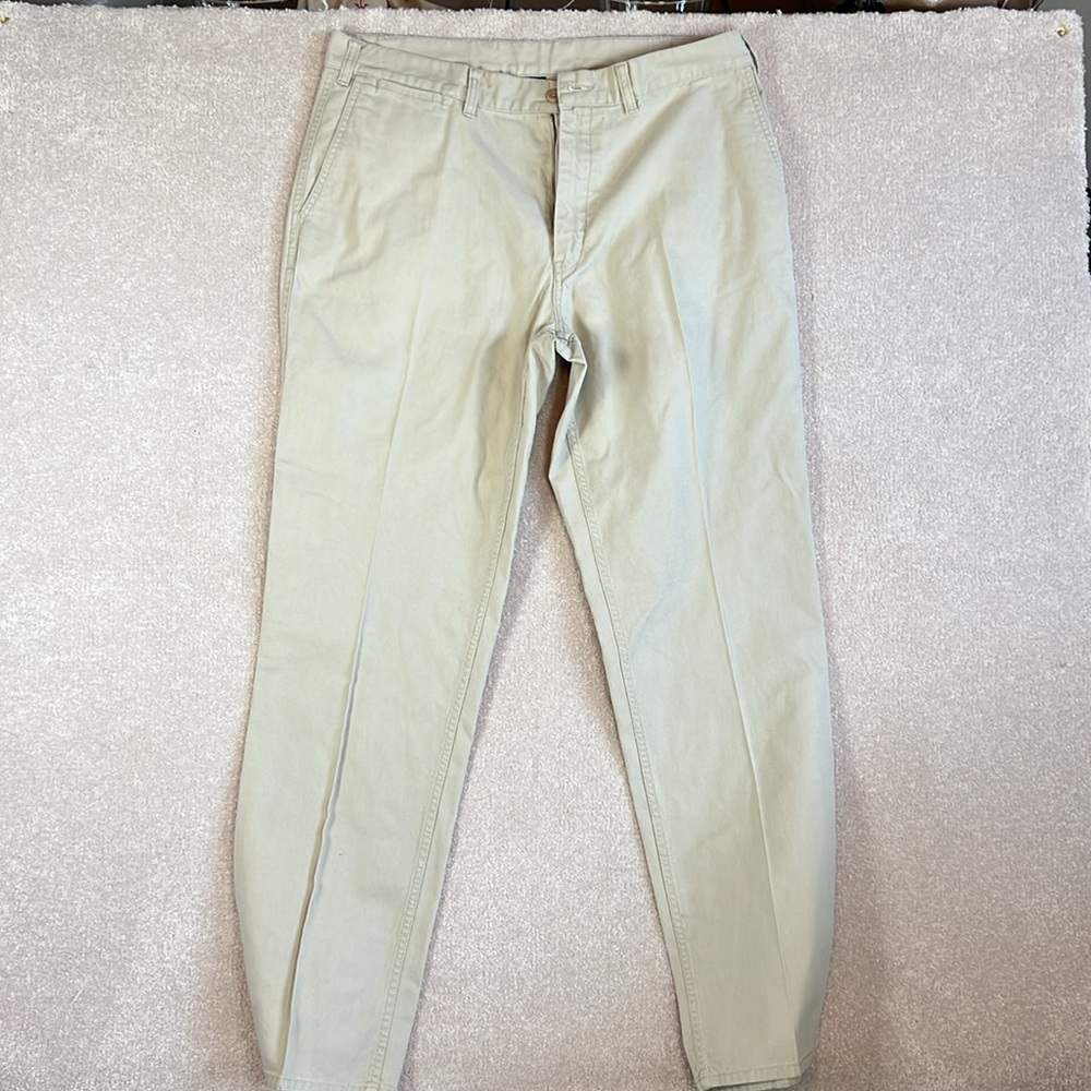 Patagonia Tan Chinos with‎ Classic Fit and Pleats